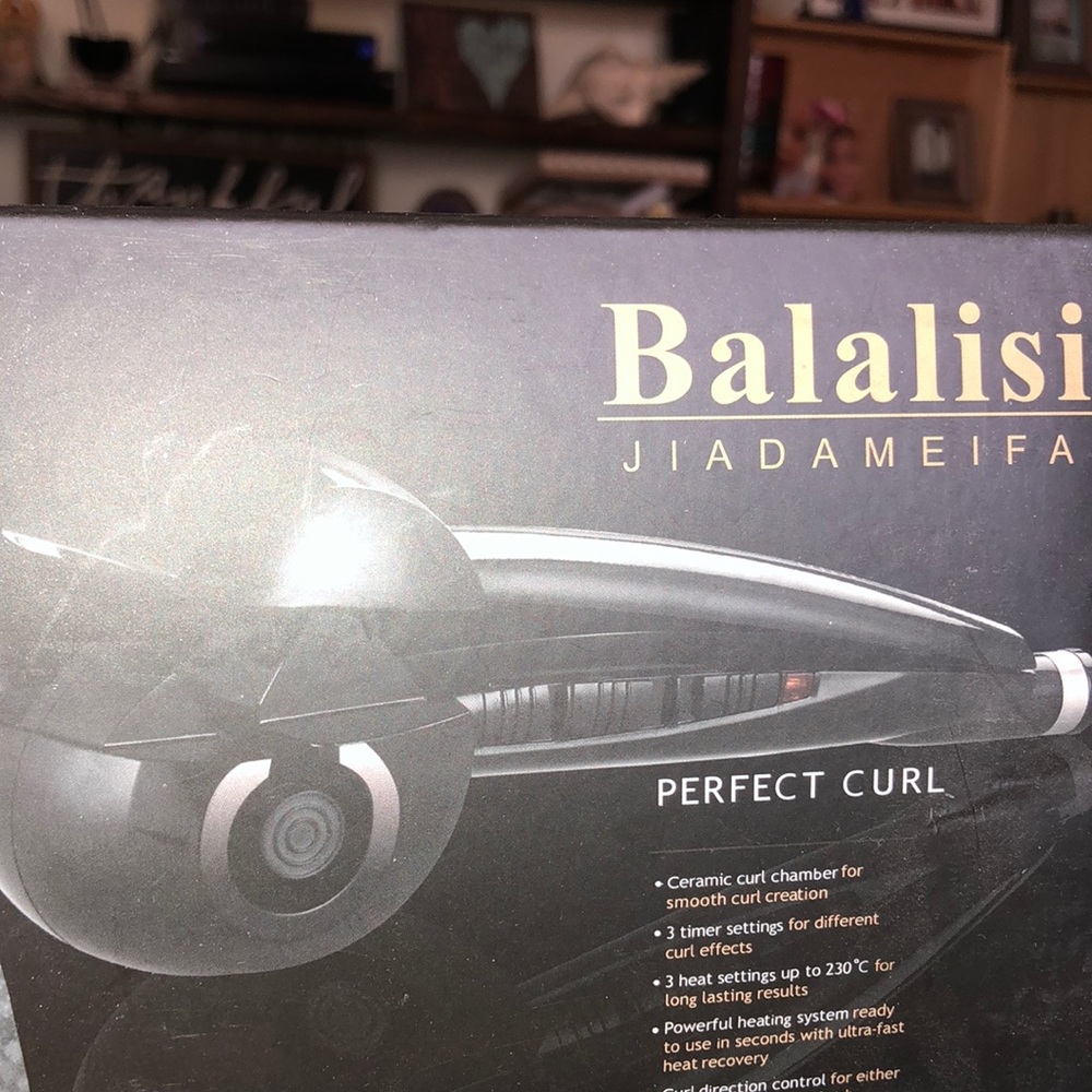 Special spiral curling iron